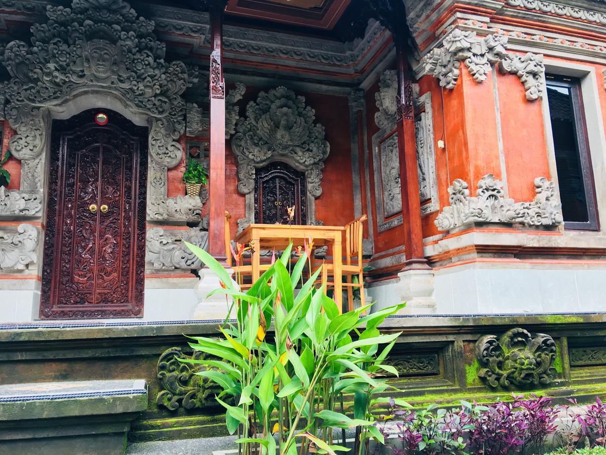 Local Family House Hotel Gianyar  Bagian luar foto