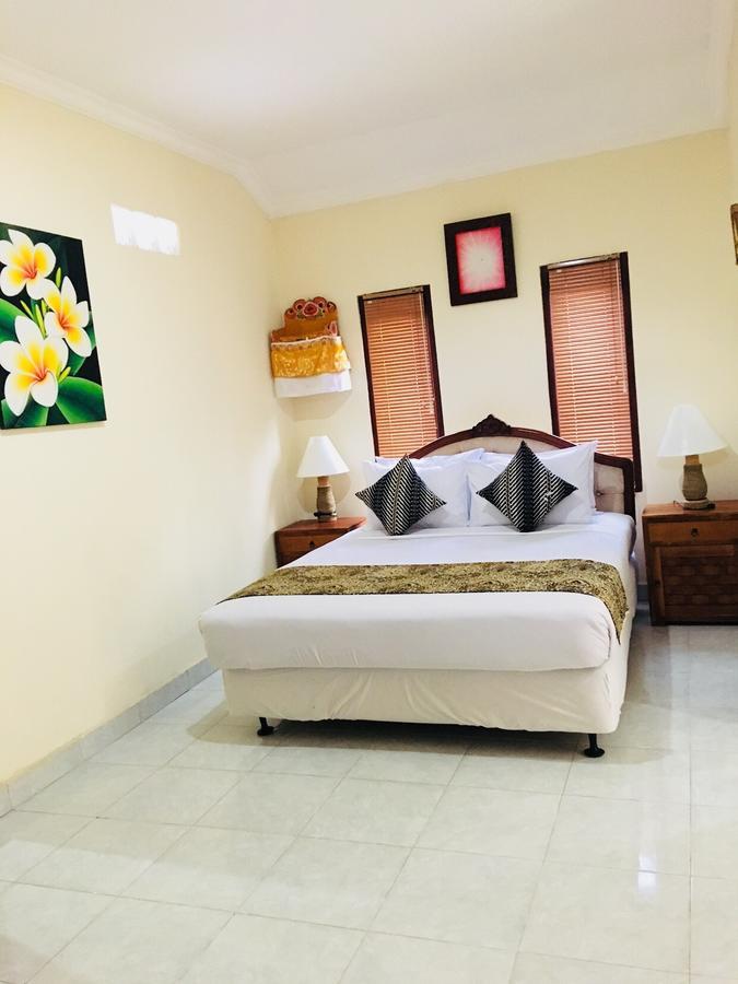 Local Family House Hotel Gianyar  Bagian luar foto
