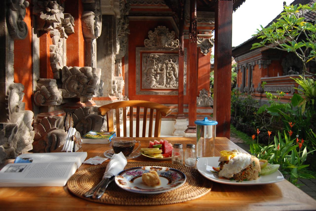 Local Family House Hotel Gianyar  Bagian luar foto