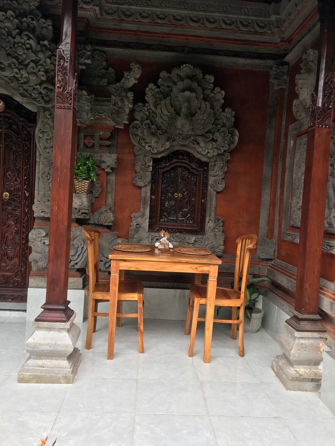Local Family House Hotel Gianyar  Bagian luar foto