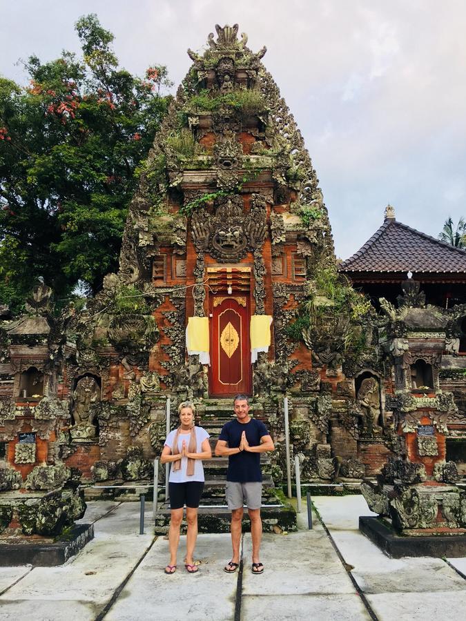 Local Family House Hotel Gianyar  Bagian luar foto